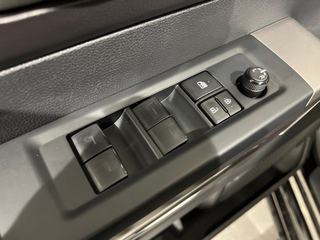 2023 Toyota Tundra 4WD SR5