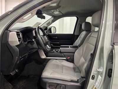 2023 Toyota Tundra 4WD SR5