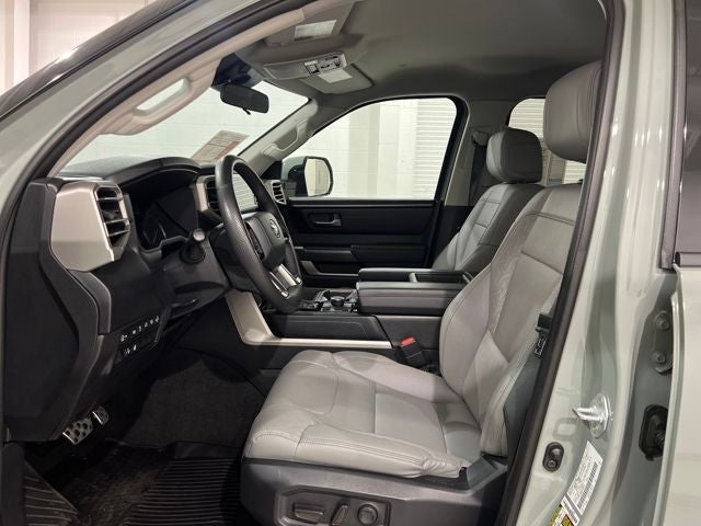 2023 Toyota Tundra 4WD SR5