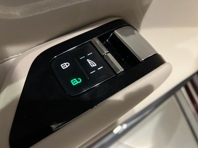 2025 Volvo EX90 Ultra