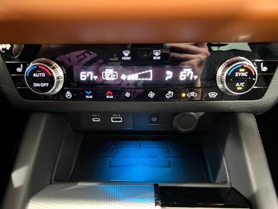 2023 Mitsubishi Outlander PHEV 40th Anniversary