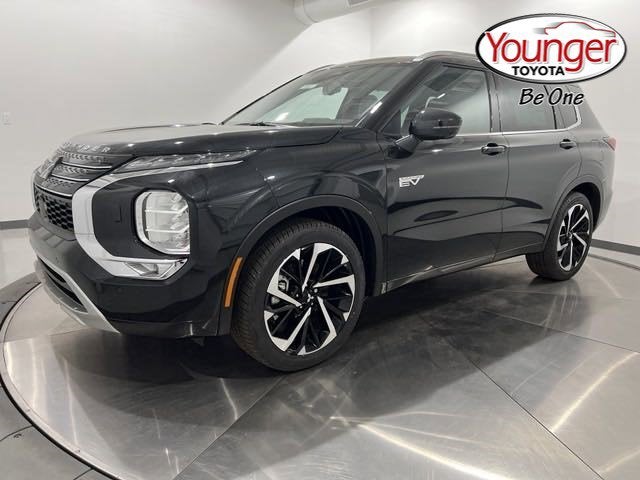 2023 Mitsubishi Outlander PHEV 40th Anniversary