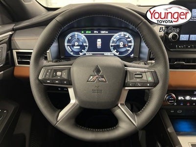 2023 Mitsubishi Outlander PHEV 40th Anniversary