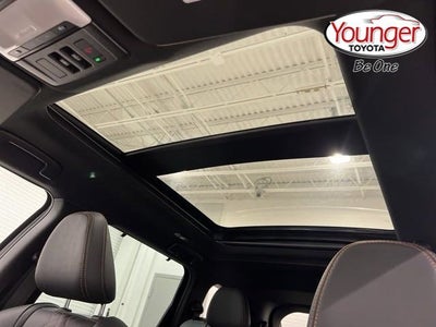 2023 Mitsubishi Outlander PHEV 40th Anniversary