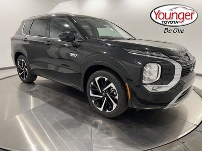 2023 Mitsubishi Outlander PHEV 40th Anniversary