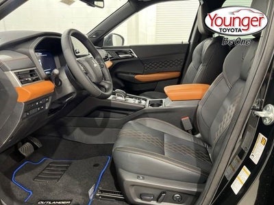 2023 Mitsubishi Outlander PHEV 40th Anniversary