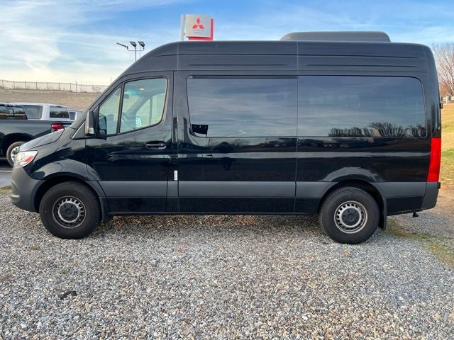 2024 Mercedes-Benz Sprinter Passenger Van Passenger 144 WB