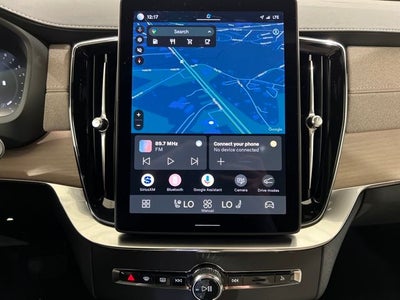 2025 Volvo XC90 Core