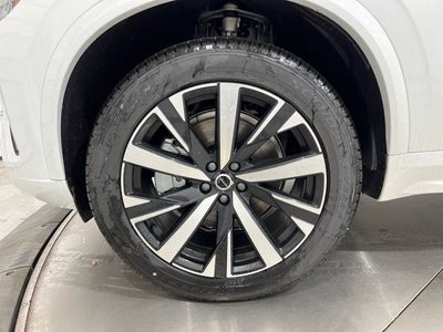 2025 Volvo XC90 Core