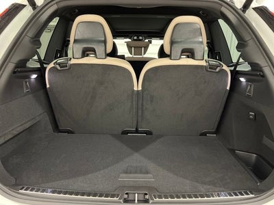 2025 Volvo XC90 Core