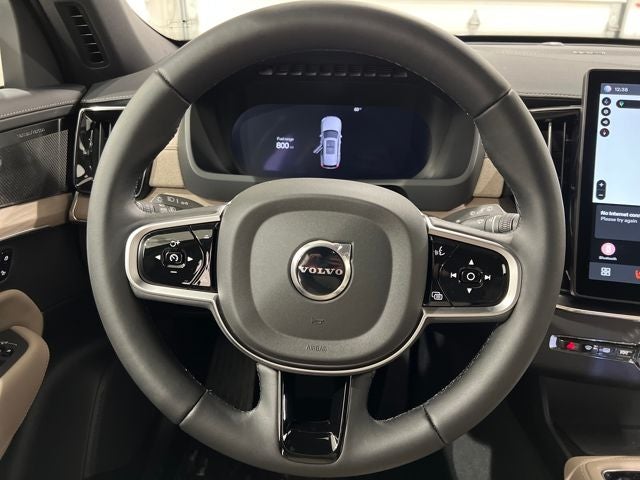 2026 Volvo XC90 Plus