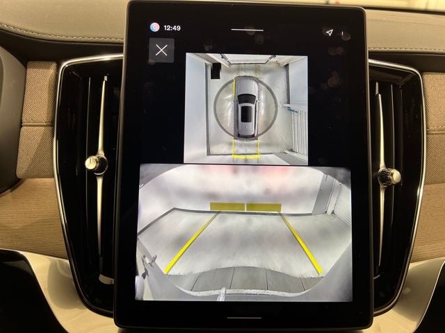 2026 Volvo XC90 Plus