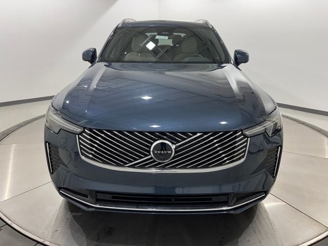 2026 Volvo XC90 Plus