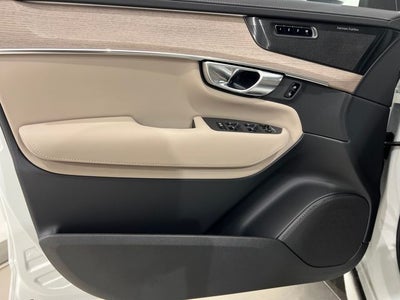 2026 Volvo XC90 Plus