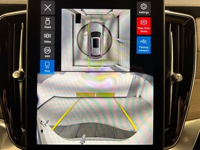 2026 Volvo XC90 Plus