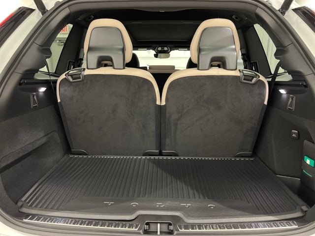 2026 Volvo XC90 Plus