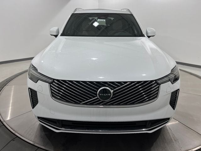 2026 Volvo XC90 Plus