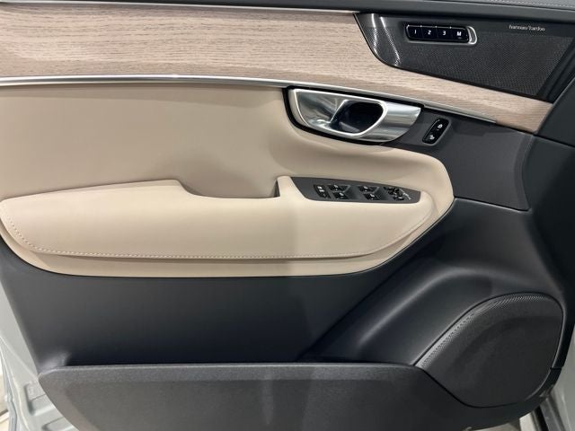 2026 Volvo XC90 Ultra