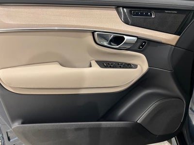 2026 Volvo XC90 Ultra Dark Theme