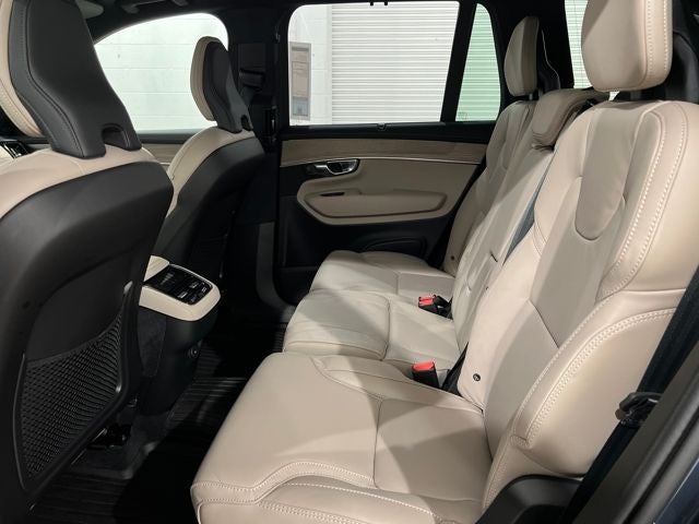 2026 Volvo XC90 Ultra Dark Theme