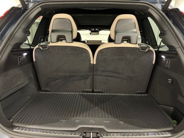 2026 Volvo XC90 Ultra Dark Theme