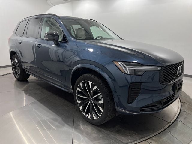 2026 Volvo XC90 Ultra Dark Theme