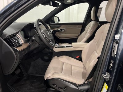 2026 Volvo XC90 Ultra Dark Theme