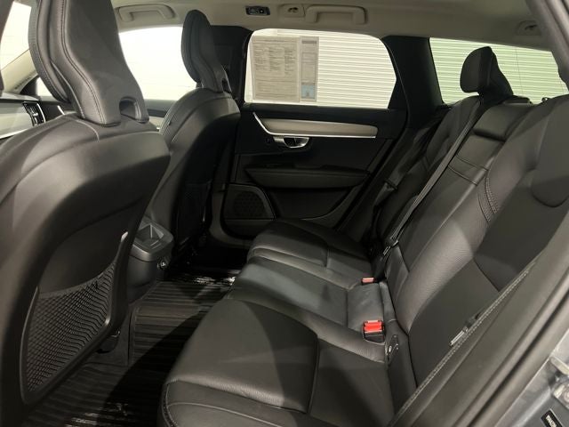 2019 Volvo V90 Cross Country T6 AWD