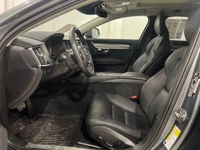 2019 Volvo V90 Cross Country T6 AWD