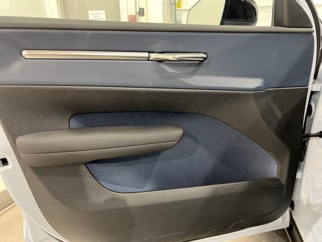 2025 Volvo EX30 Plus