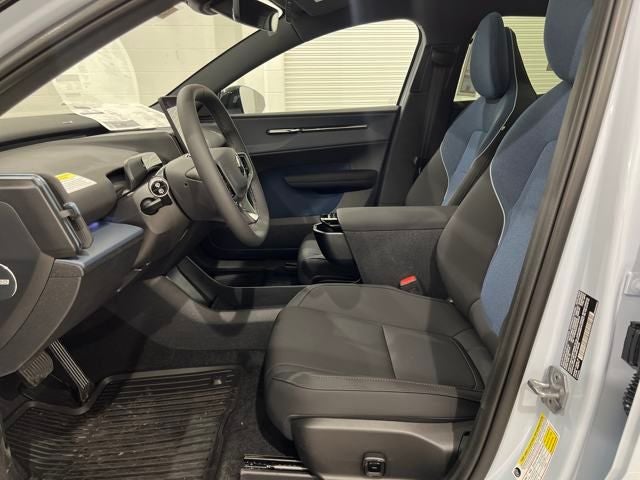 2025 Volvo EX30 Plus