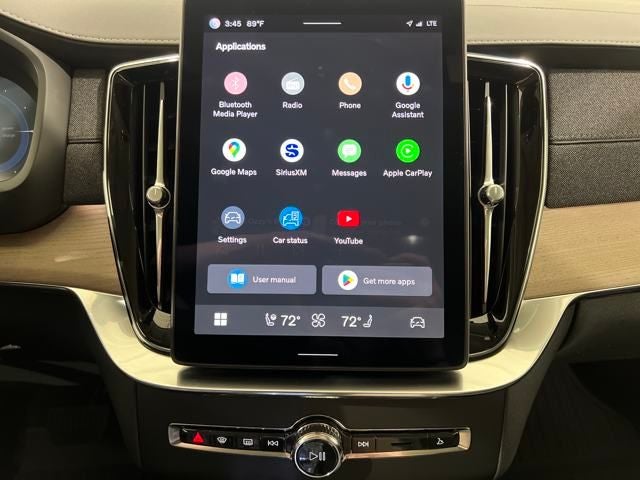 2025 Volvo XC90 Plug-In Hybrid Plus