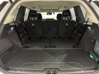 2025 Volvo XC90 Plug-In Hybrid Plus