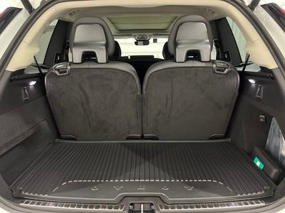 2025 Volvo XC90 Plug-In Hybrid Plus