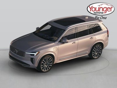 2025 Volvo XC90 Plug-In Hybrid Plus