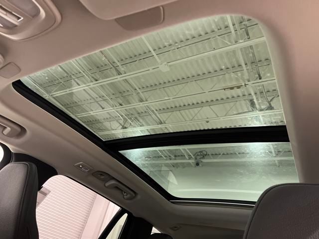 2025 Volvo XC90 Plug-In Hybrid Plus