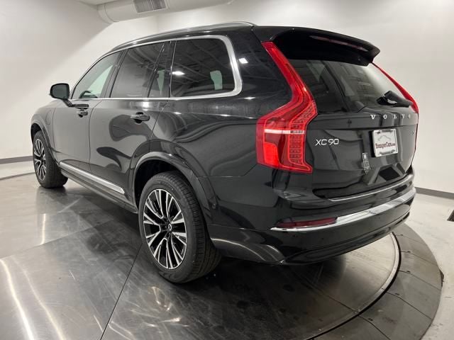 2025 Volvo XC90 Plug-In Hybrid Plus
