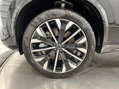 2026 Volvo XC90 Plug-In Hybrid Ultra