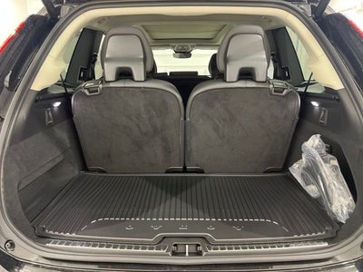 2026 Volvo XC90 Plug-In Hybrid Ultra