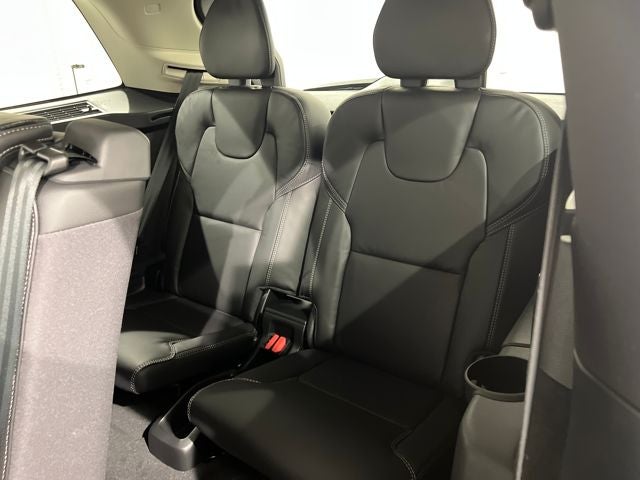 2026 Volvo XC90 Plug-In Hybrid Ultra