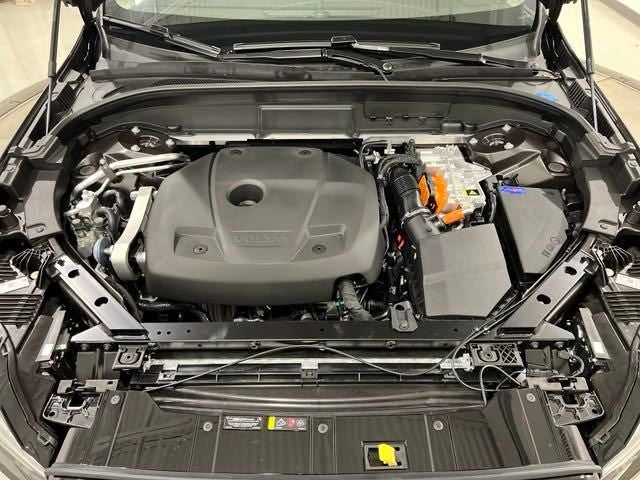 2025 Volvo XC60 Plug-In Hybrid Plus