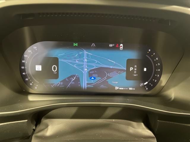 2026 Volvo XC40 Plus