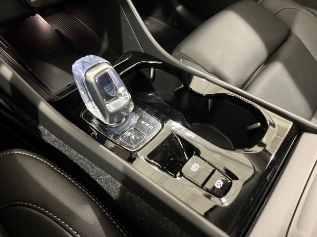 2026 Volvo XC40 Plus