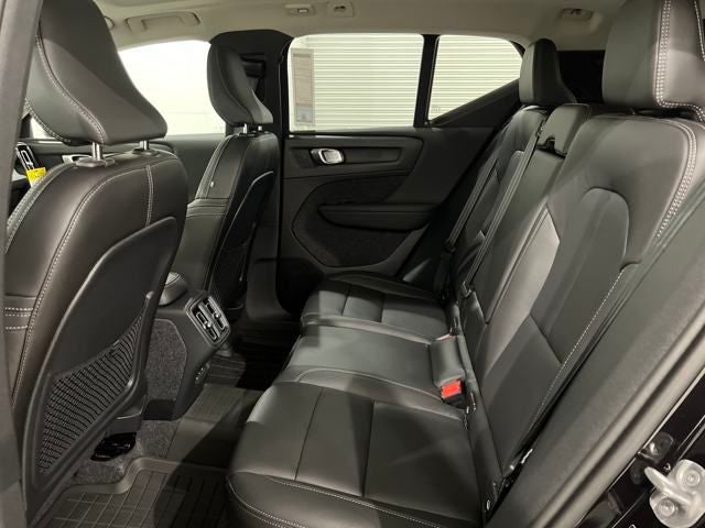 2026 Volvo XC40 Plus