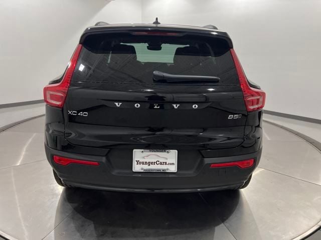 2026 Volvo XC40 Plus