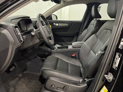 2026 Volvo XC40 Plus