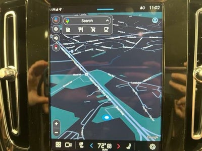 2025 Volvo XC40 Core Bright Theme