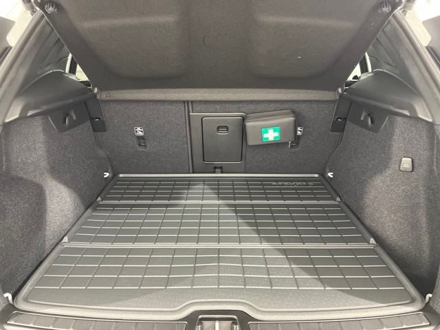 2026 Volvo XC40 Ultra