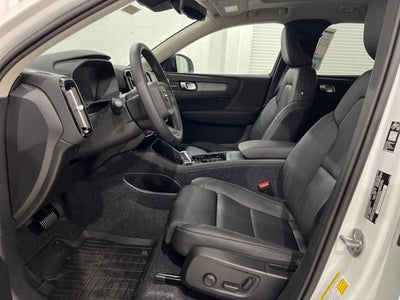 2026 Volvo XC40 Ultra