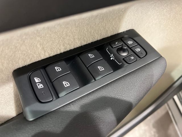 2026 Volvo XC40 Ultra